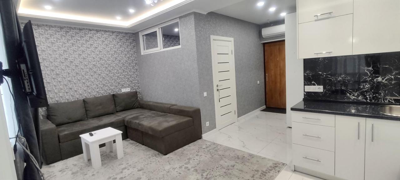 Malinki Apartment Odesa Exterior foto