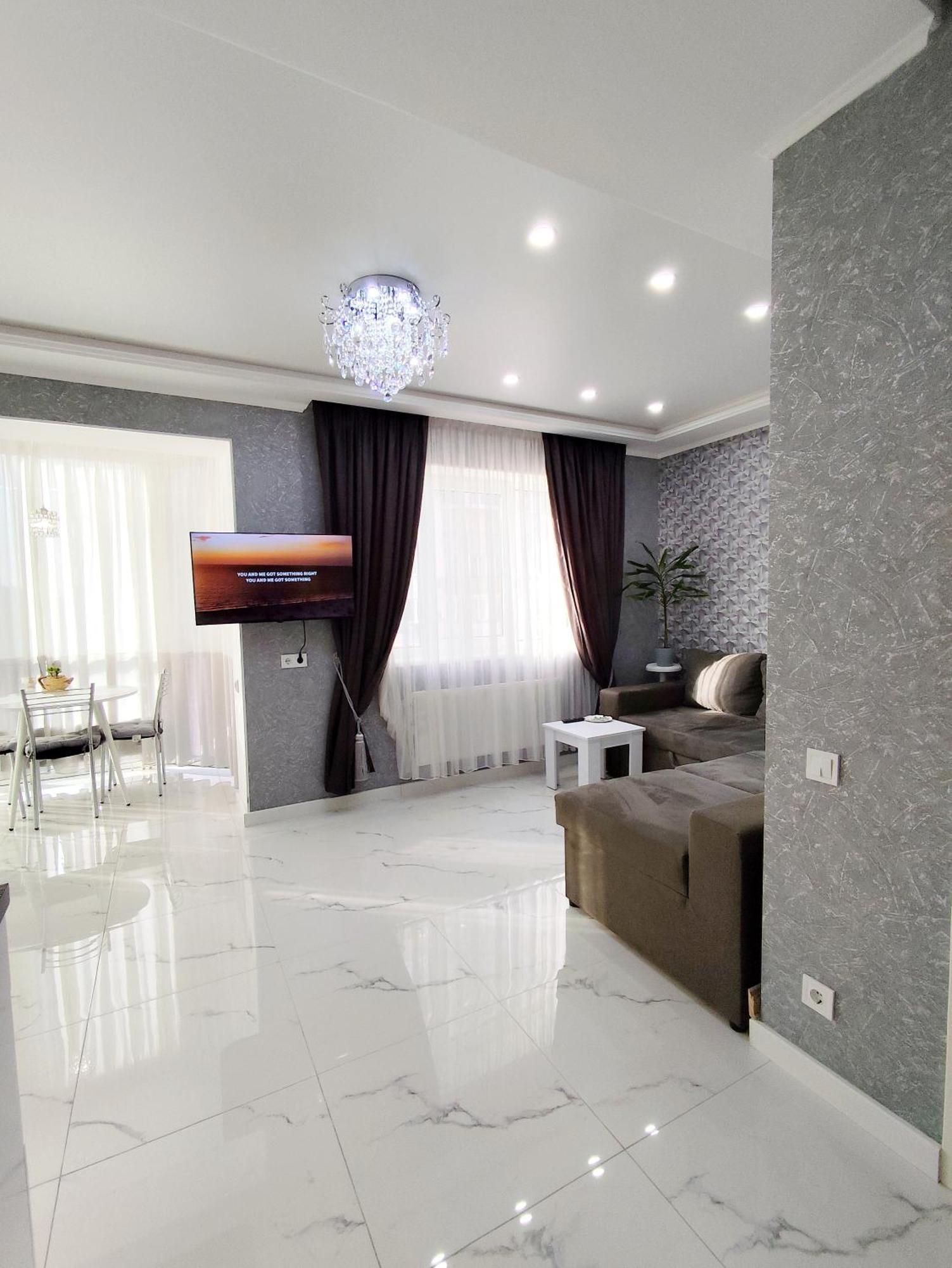 Malinki Apartment Odesa Exterior foto
